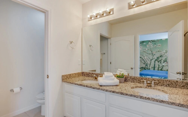 Broadaok Drive Villa Solterra 6091