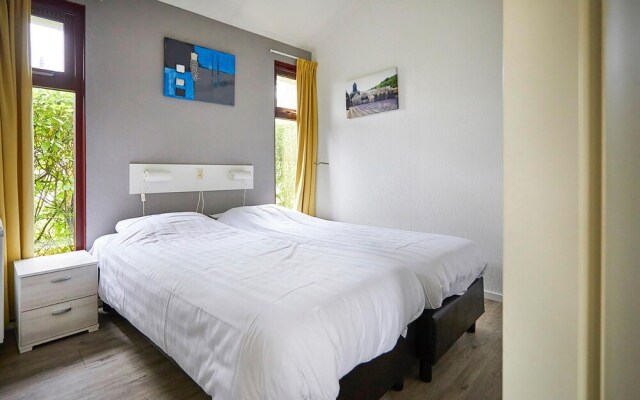 Beautiful Home in Heinkenzand With Wifi and 2 Bedrooms