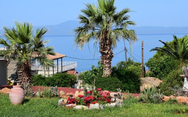 Studio Holiday Kalamata 2