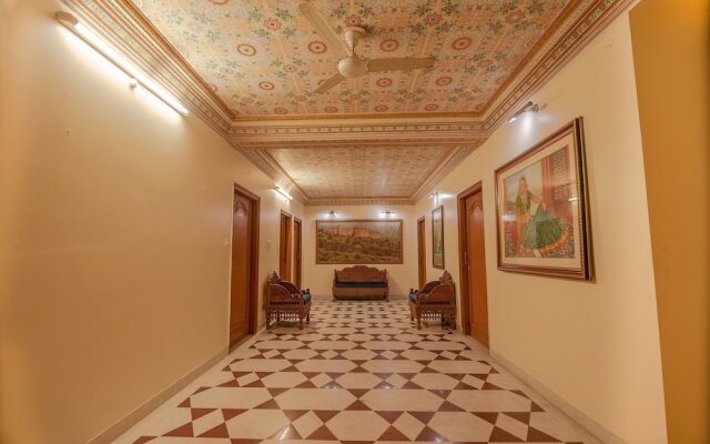 OYO 2428 Hotel Ashish