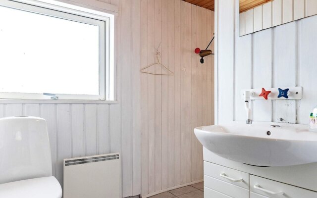 6 Person Holiday Home in Saltum