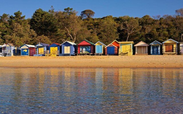 Bayplay Cottage And Portsea Apartments