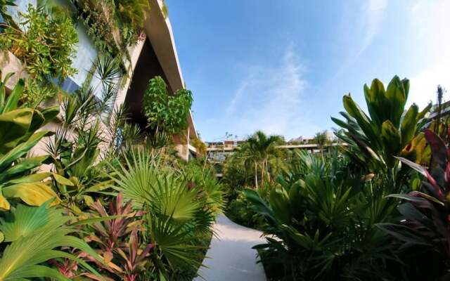 The Lifestyle You Deserve 2 Bedroom Penthouse With Private Jacuzzi