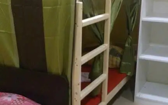 Hostel RETRO