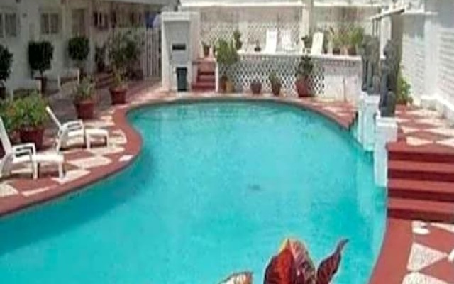 Hm Hotel Mara