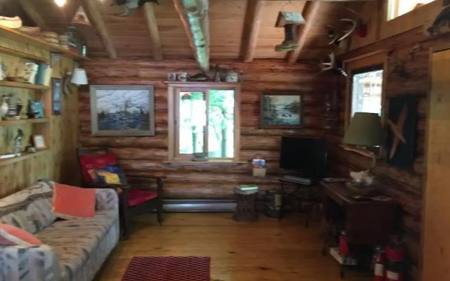 Grey Wolf Lodge