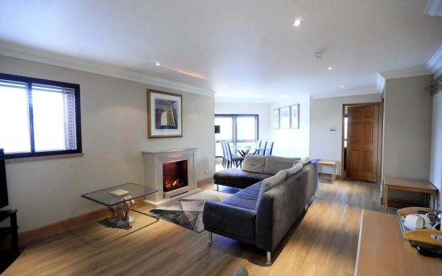 The Mansefield Hotel