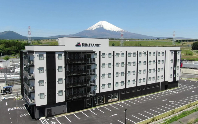Rembrandt style Gotemba Komakado
