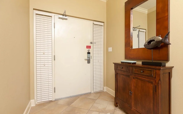 Phoenix Ix 505 3 Bedroom Condo