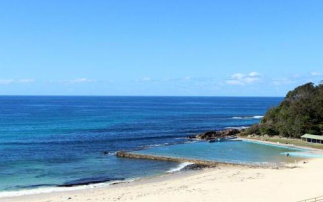 Oceanic 28 - On The Beach!