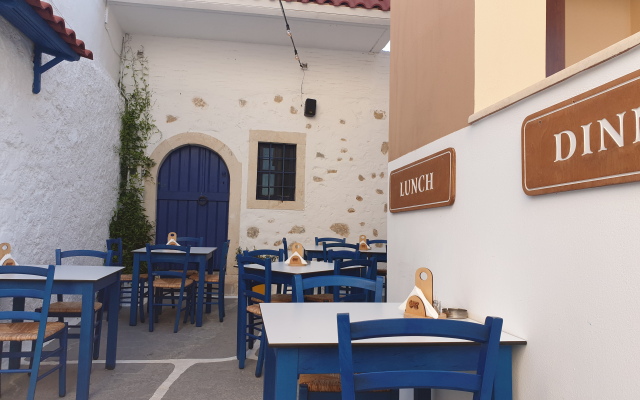 Korifi Suites Collection Apartment for Adults
