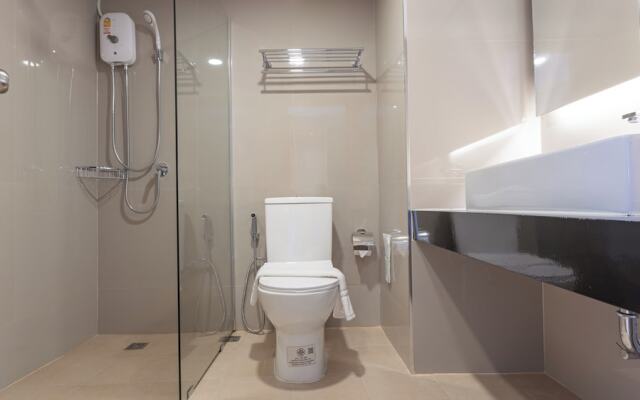 B2 Surat Thani Boutique & Budget Hotel
