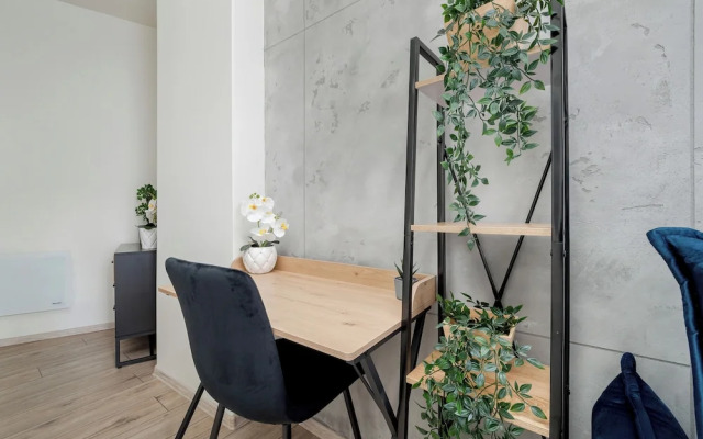 Płocka Apartment Łódź by Renters