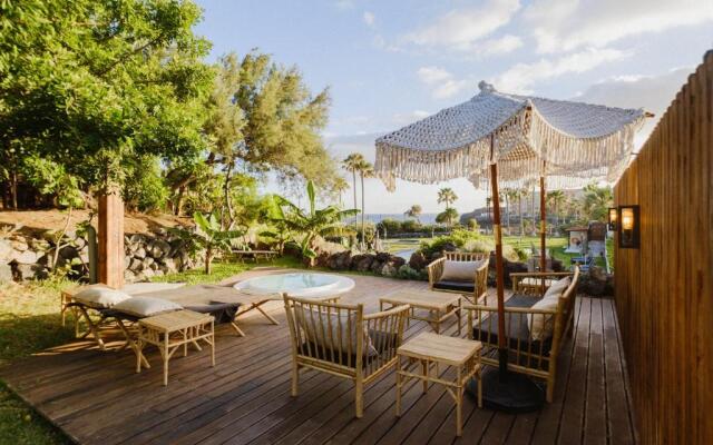 11 holiday homes