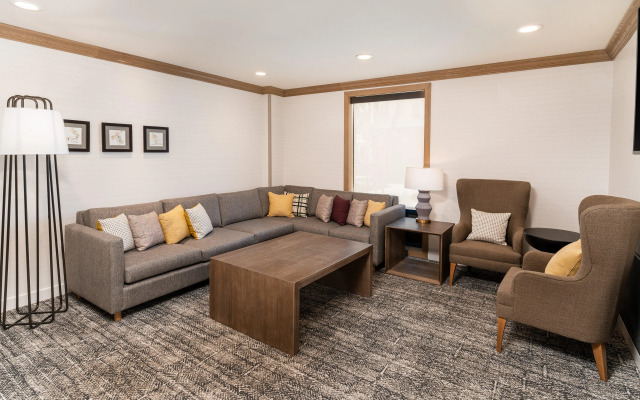 Staybridge Suites Temecula Wine Country by IHG