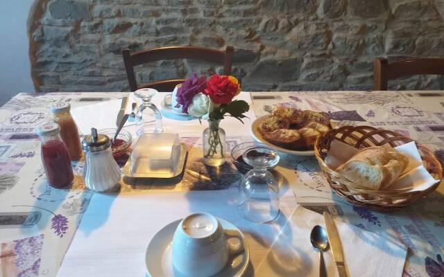 Agriturismo La Casina della Burraia