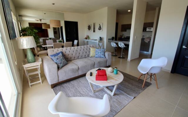 Selvanova 3 bedroom Condo & Casa Club