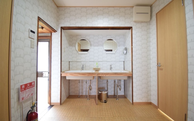 Guest House Bed&Bicycle – Guest Rooms – Kashiwara