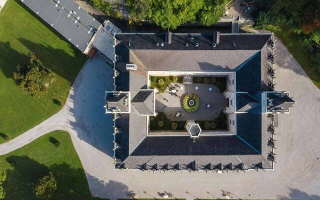 Hotel Schloss Hernstein