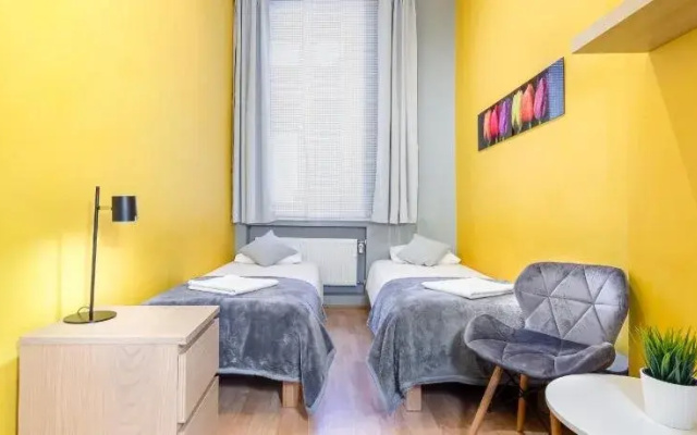 Rainbow Apartments 3