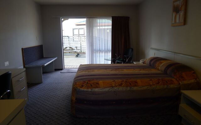 The Village Inn Hotel