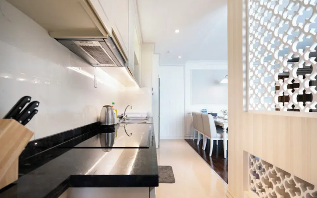 Luxury Condotel Luminous Leman