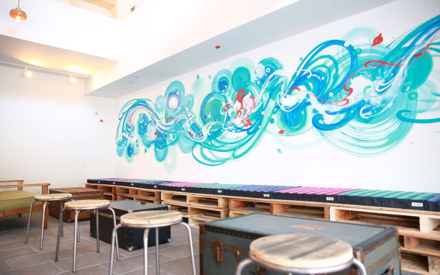 uzuhouse - Hostel