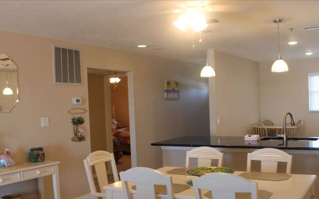 Sea Breeze 303 Apartment