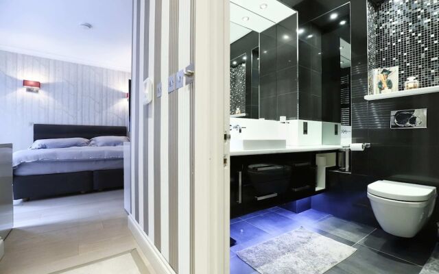 Beautiful Ideal 2 bed 2 Bathroom in Central London