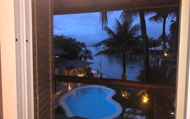 Casa super luxo beira mar