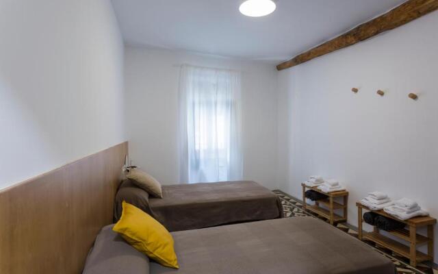 Hostel.B
