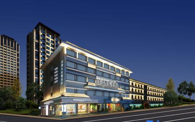 Tianchenlou Hotel
