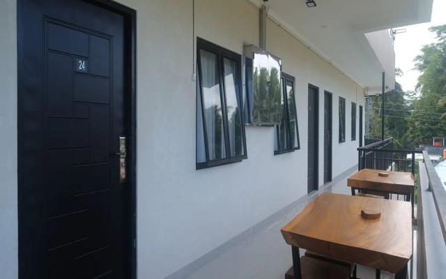 Urbanview KeTemon Hotel & Resto Yia by RedDoorz – Guest Rooms – Sindutan