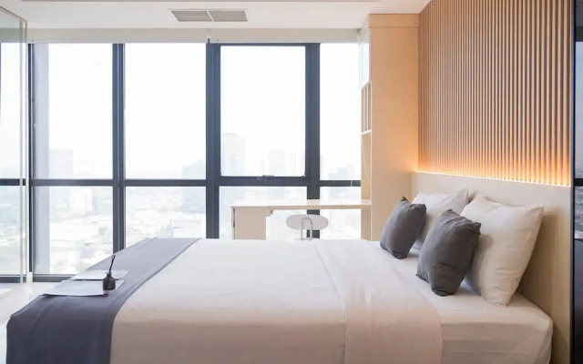 Spacious Studio At Apartment The Smith Alam Sutera