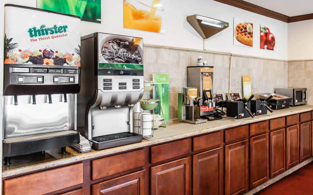 Quality Inn & Suites Quakertown - Allentown