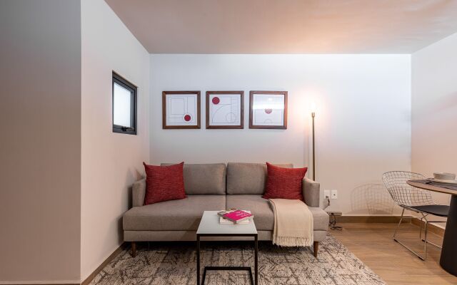 Casai Roma | 1BR | Lira Apartment