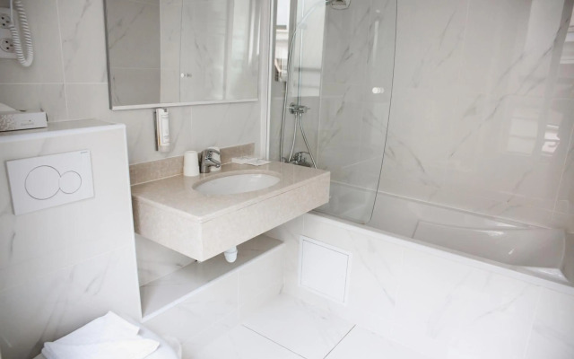 Hotel Arcadie Montparnasse