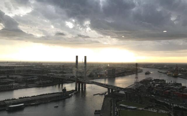 Apartments Melbourne Domain Docklands
