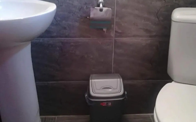 Nikoloz Guesthouse