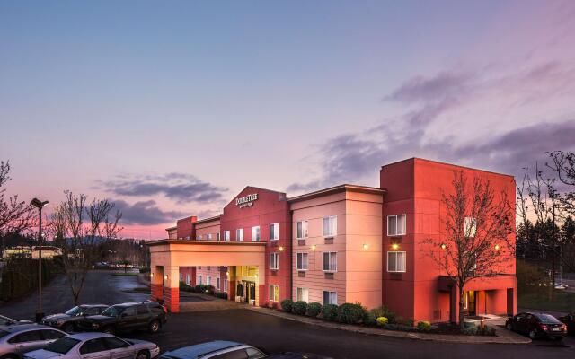 DoubleTree by Hilton Portland - Beaverton