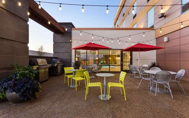 Home2 Suites by Hilton Fargo, ND