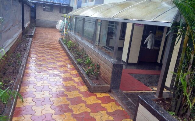 Hotel Rahil Plaza