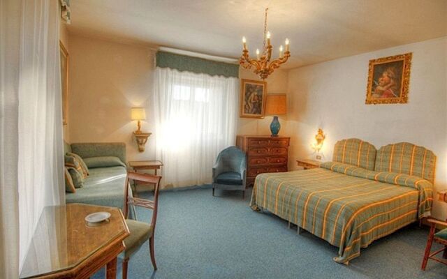 Hotel Villa Villoresi