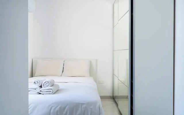 Rosemont Studio With Balcony in Larnaca