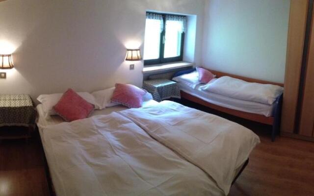 Appartamenti Callori Karin Codici Cipat 22039-AT-53550 AT-53551