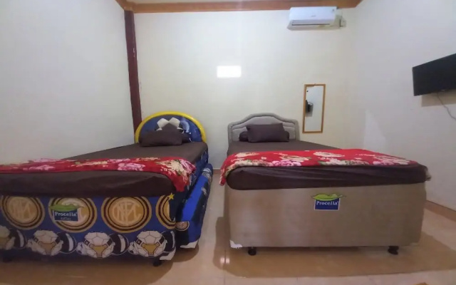 OYO 90731 E-kreasi Home