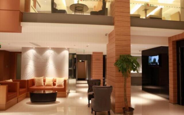 Jinjiang Inn Nanchang Bayi Square Yongshu Road