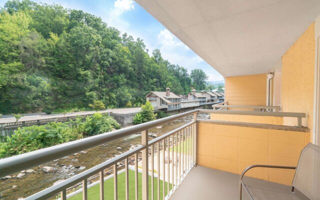 Days Inn Gatlinburg On The River