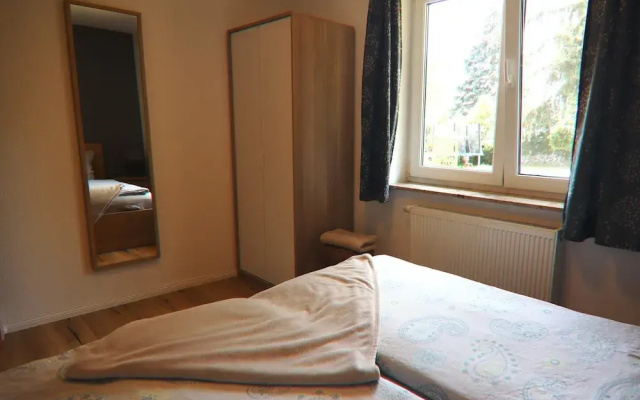 Spacious Appartment in Wilhelmshof Near Lake