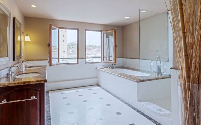 Condo Marina 360